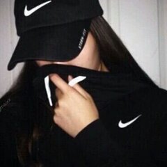 xLaki18x