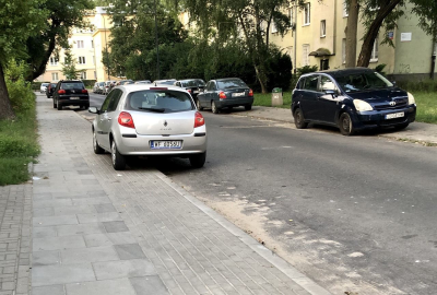 z27361373IERParkowanie-na-ul--Walewskiej-po-remoncie-chodnika-.png.14c938ecc05e2562c04b4c6c6c23fd68.png