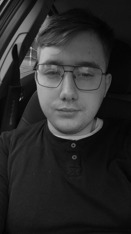 Snapchat-1647388375.jpg