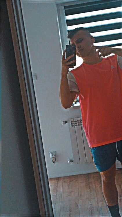 Snapchat-1795810496.thumb.jpg.7fe57141e4a586ba1cc09ef22f0868ac.jpg