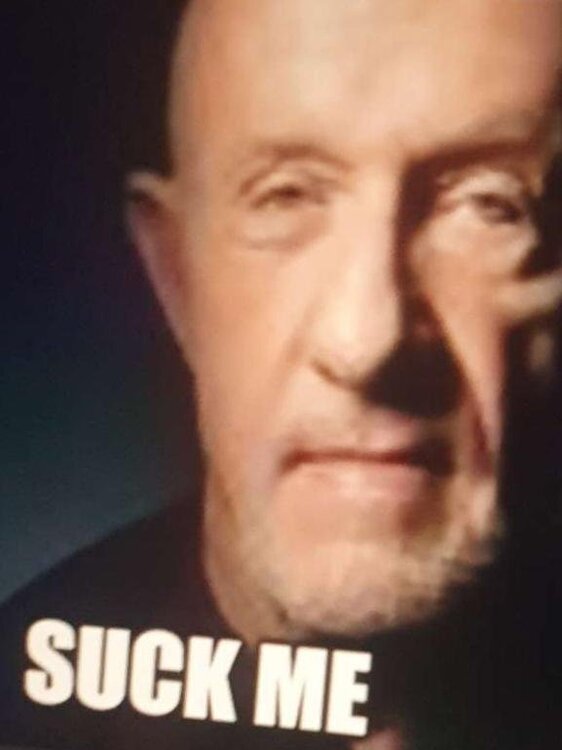 1710464197_suckme.thumb.jpg.22ba2d6e6481951f50359cd42569ada5.jpg